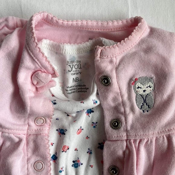 Lot of 4 Newborn Baby Girl Outfits - Picture 3 of 12